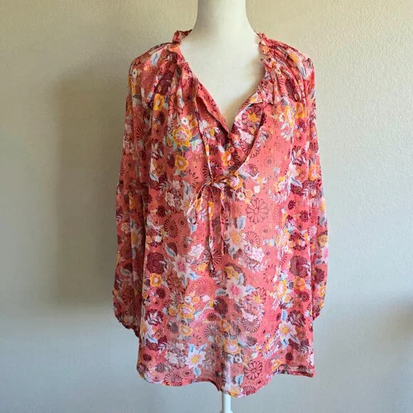 NEW Women Plus 2X Chiffon Pink Floral Relax Fit Blouse Gold Sparkle A Love Story - Picture 1 of 11